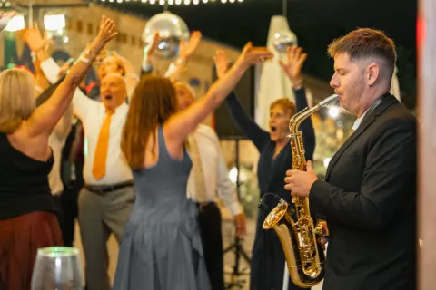 Gustime live saxophone and DJ performance at an event in Australia — photo 5